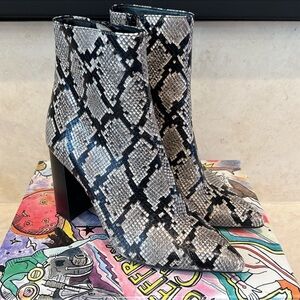 Jeffrey Campbell Raven Python Snakeskin Heeled Booties 7.5